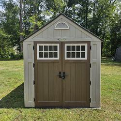 Suncast 8x10' Storage Shed *Pick-up In Great Bridge*