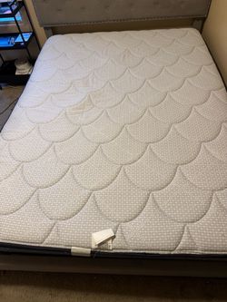 Used Queen Size Matter - pick up Only