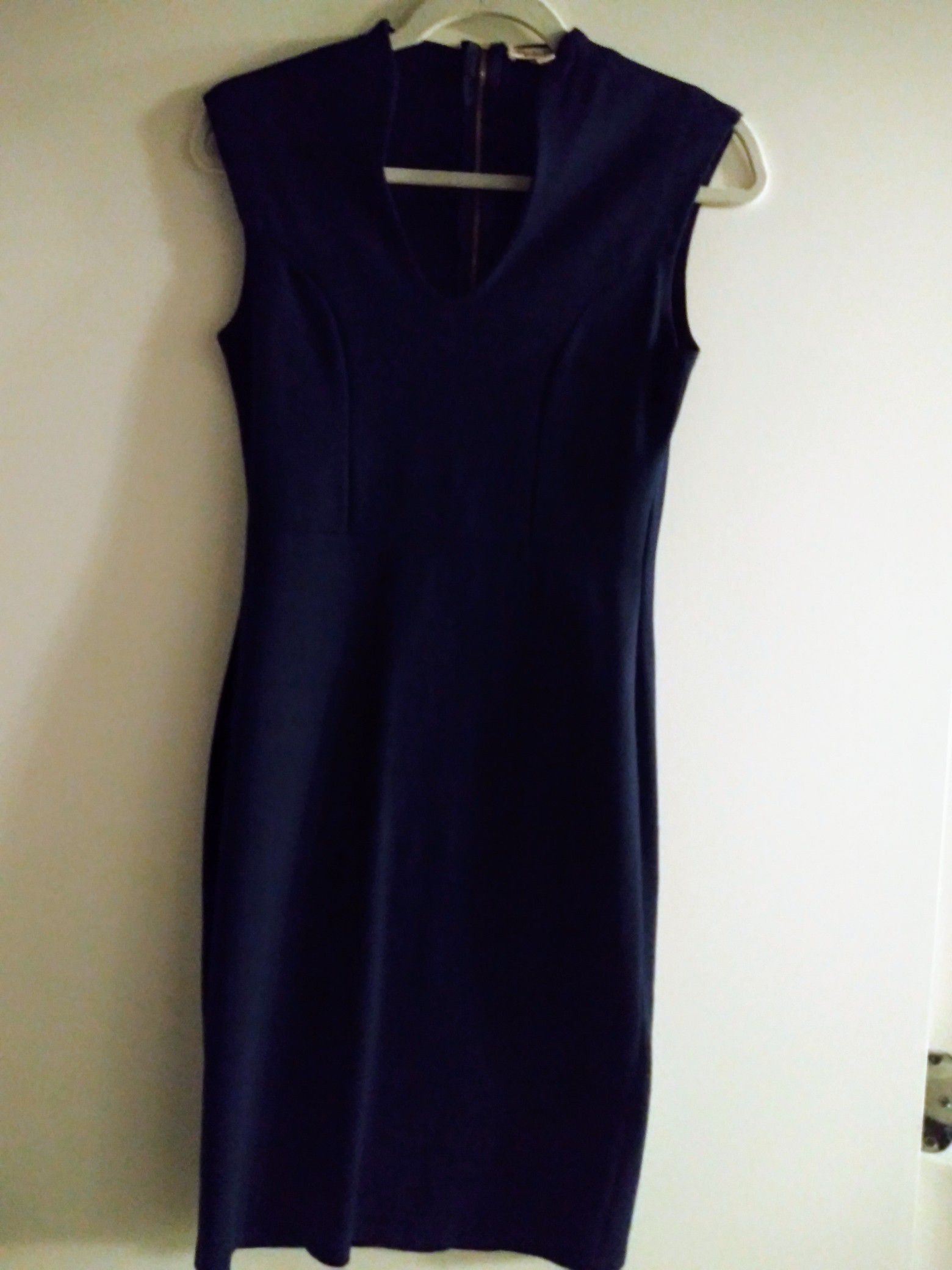 $15.00 Women's Fall/Winter ANY Occasion Navy Blue Dress SIZE Medium-Cotton/Spandex Blend. U Shaped Plunge Neckline, over the knee length. Zip Up Back