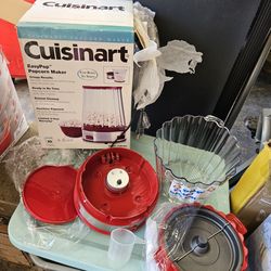 Popcorn maker    New never used just opened box to take pictures and check it