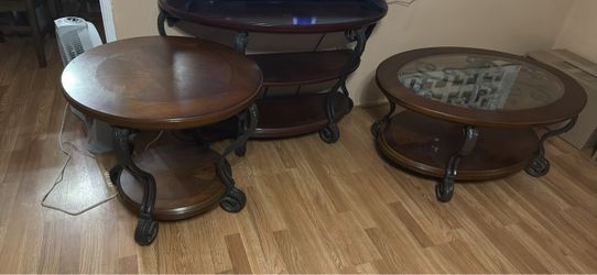Round Wood Coffee and End Table Set