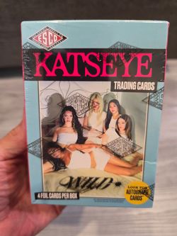 KATSEYE BOOSTER BOX