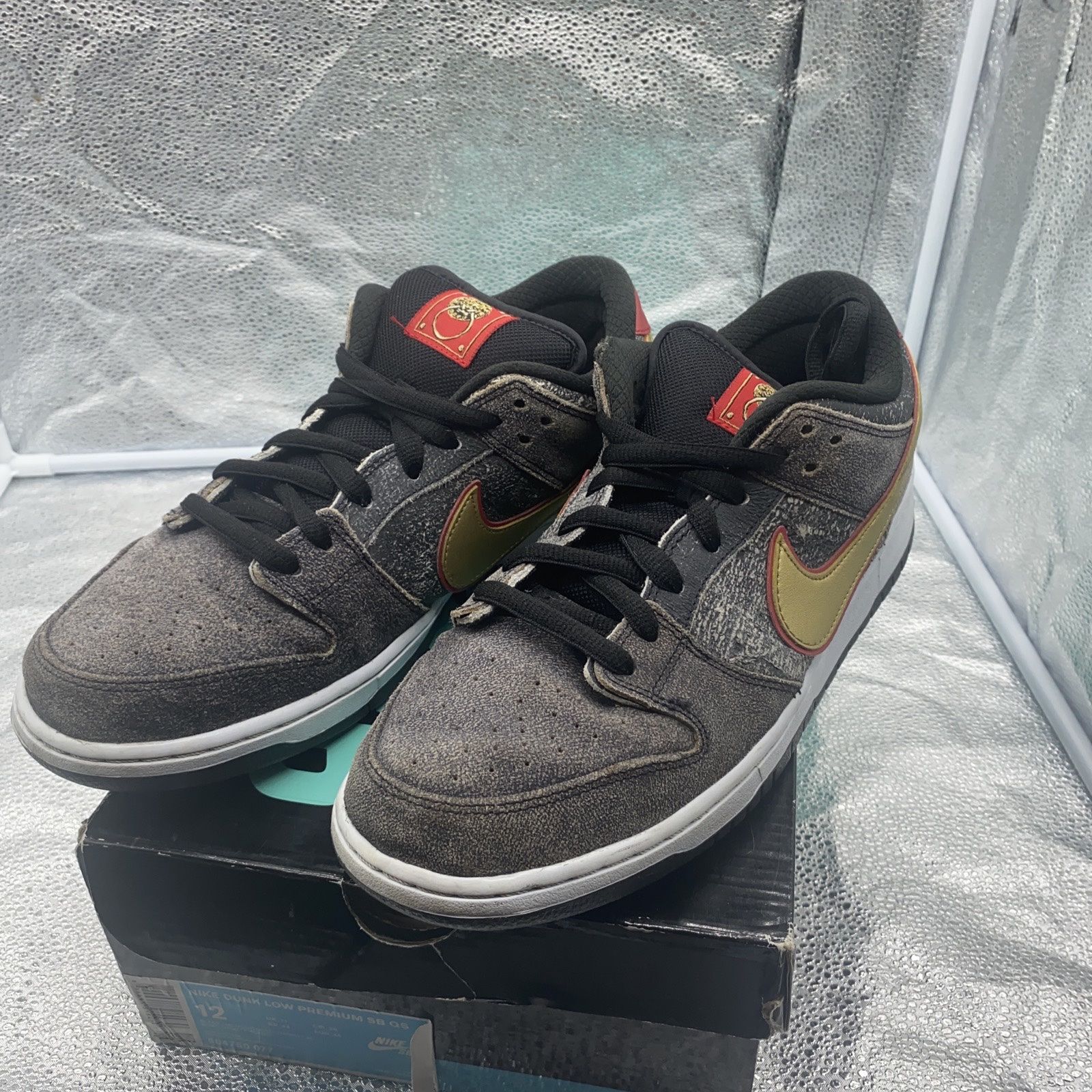 Beijing Dunk Low Metallic Gold Size 12