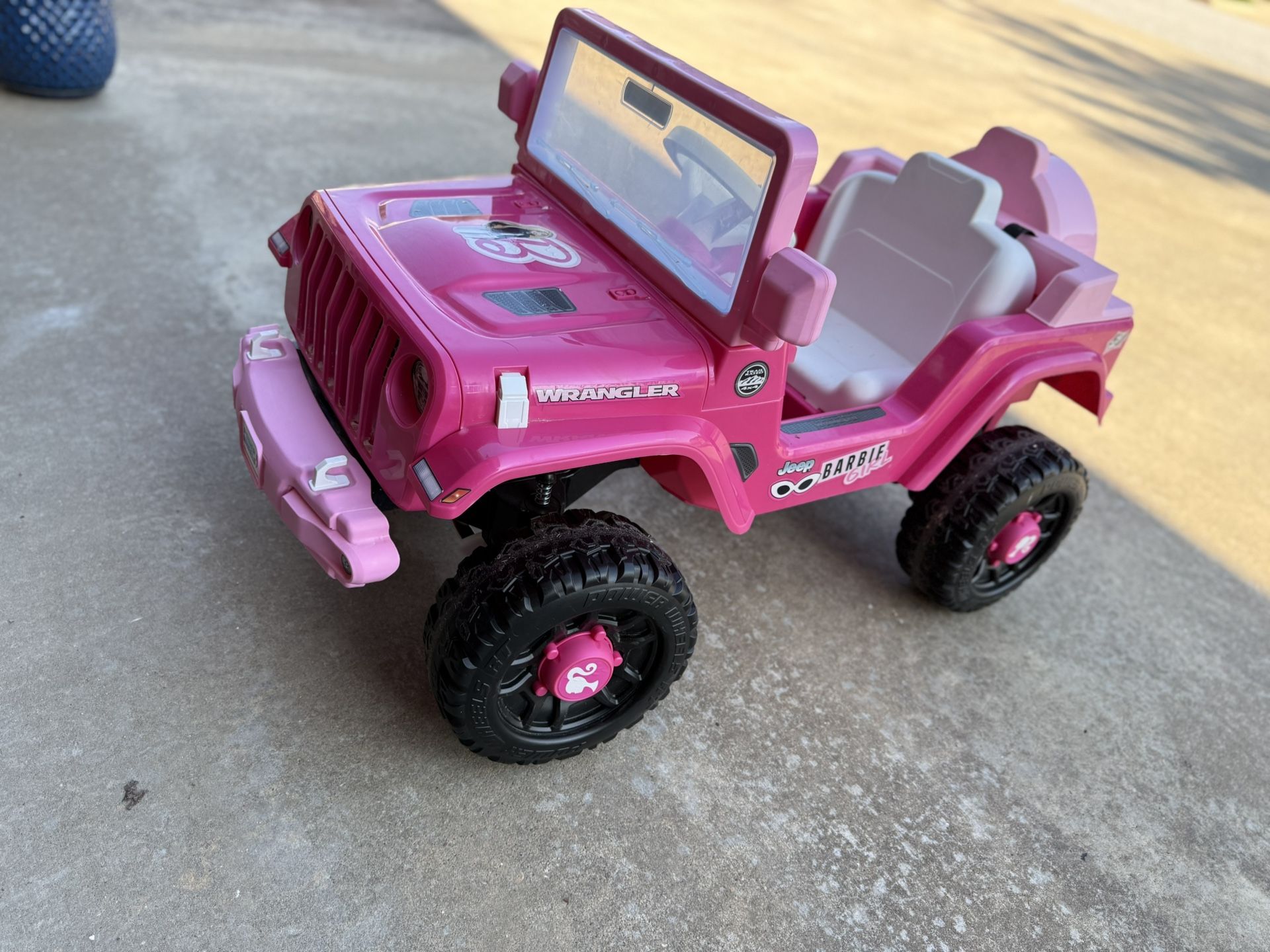 Barbie Jeep