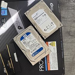 RANDOM COMPUTER ITEMS BEST OFFER THANKS 