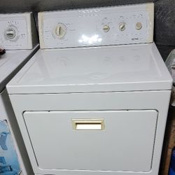 Secadora De Gas Kenmore Heavy Duty Con Garantía Lusiendo Y Trabajando Exelente $250