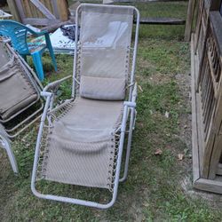 Outdoor/Patio Lounge Chairs