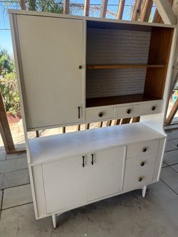 1950/60s Kroehler Hutch