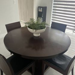 Dining Table Set From Crate and Barrel