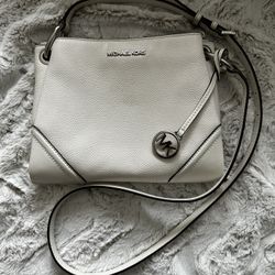 Michael Kors Purse - White/Silver
