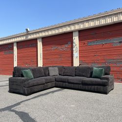 Large charcoal gray sectional sofa couch