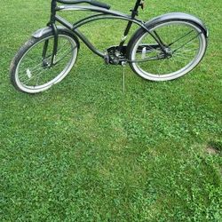 Old School 26" Huffy  Cruise Bike (Pedal Brakes) recently serviced