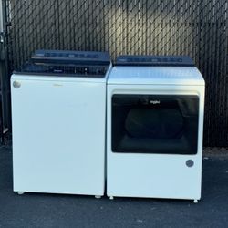 WHIRLPOOL TOP LOAD WASHER AND ELECTRIC DRYER. WORKS PERFECT. 30 DAYS WARRANTY.