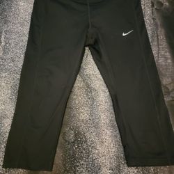 Nike Crops Size Med
