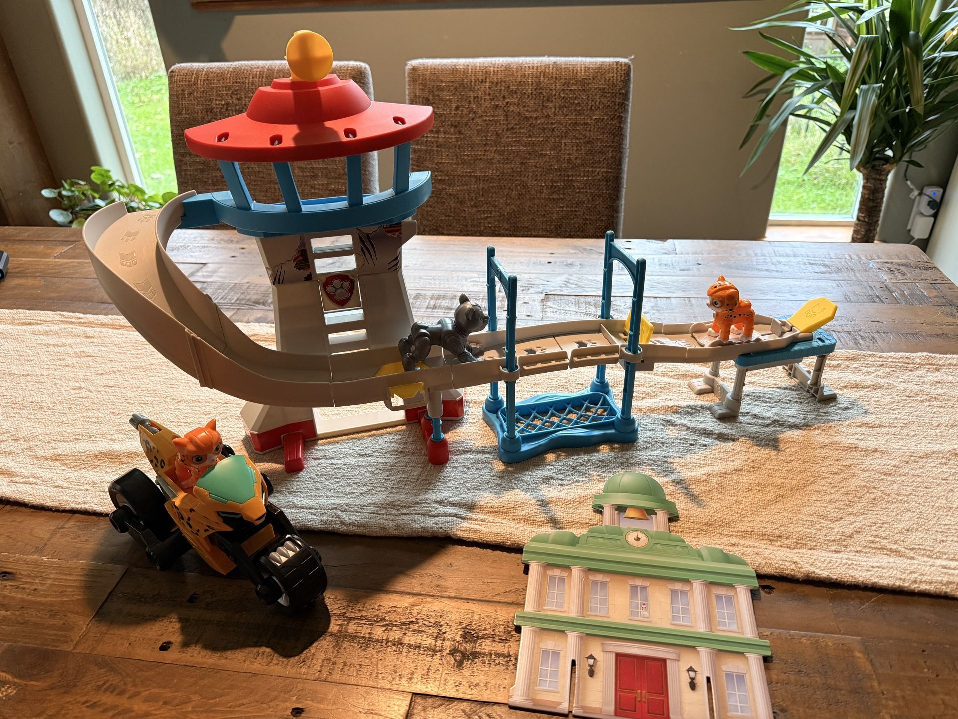 Paw Patrol Adventure Pack Playset 