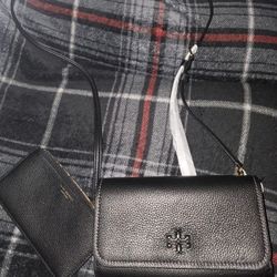 New & Authentic 100% TORY BURCH 