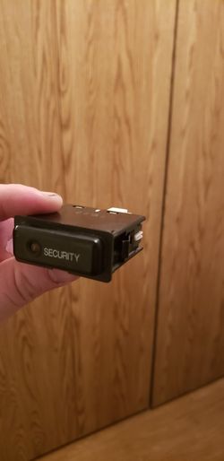 1990-1997 Honda Accord Factory Security Button