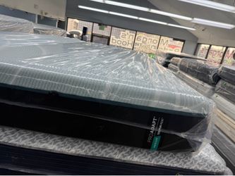 QUEEN SIZE TEMPURPEDIC PROADAPT MEDIUM MATTRESS & BOX SPRING BED SET