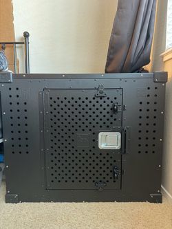 Impact High Anxiety Dog Crate (34” Intermediate) + Side Door Upgrade