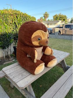 Free jumbo fair bear