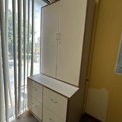 Office Furniture with 4 Drawers 37”x24”x84”