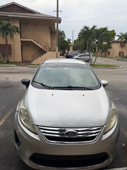 Ford fiesta 2012  for sale