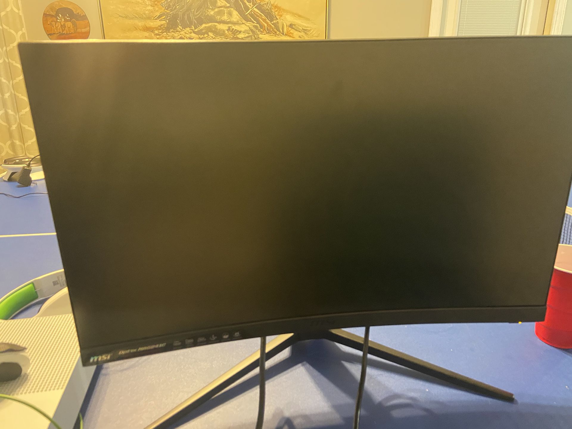 MSI curved gaming monitor 24”
