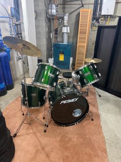 Peavey International Series Drum Set