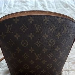 LV Monogram Drouot