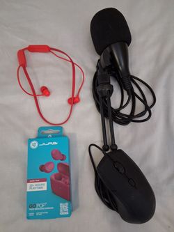 Electronics Bundle Includes Everything Shown 