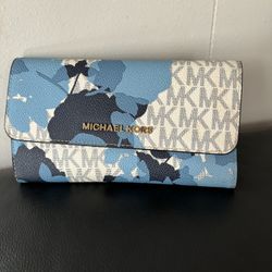 Michael Kors Tri-Fold Wallet Blue And White