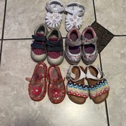 Toddler girl bundle of shoes, size 5
