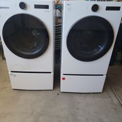 Lg Washer And Dryer 