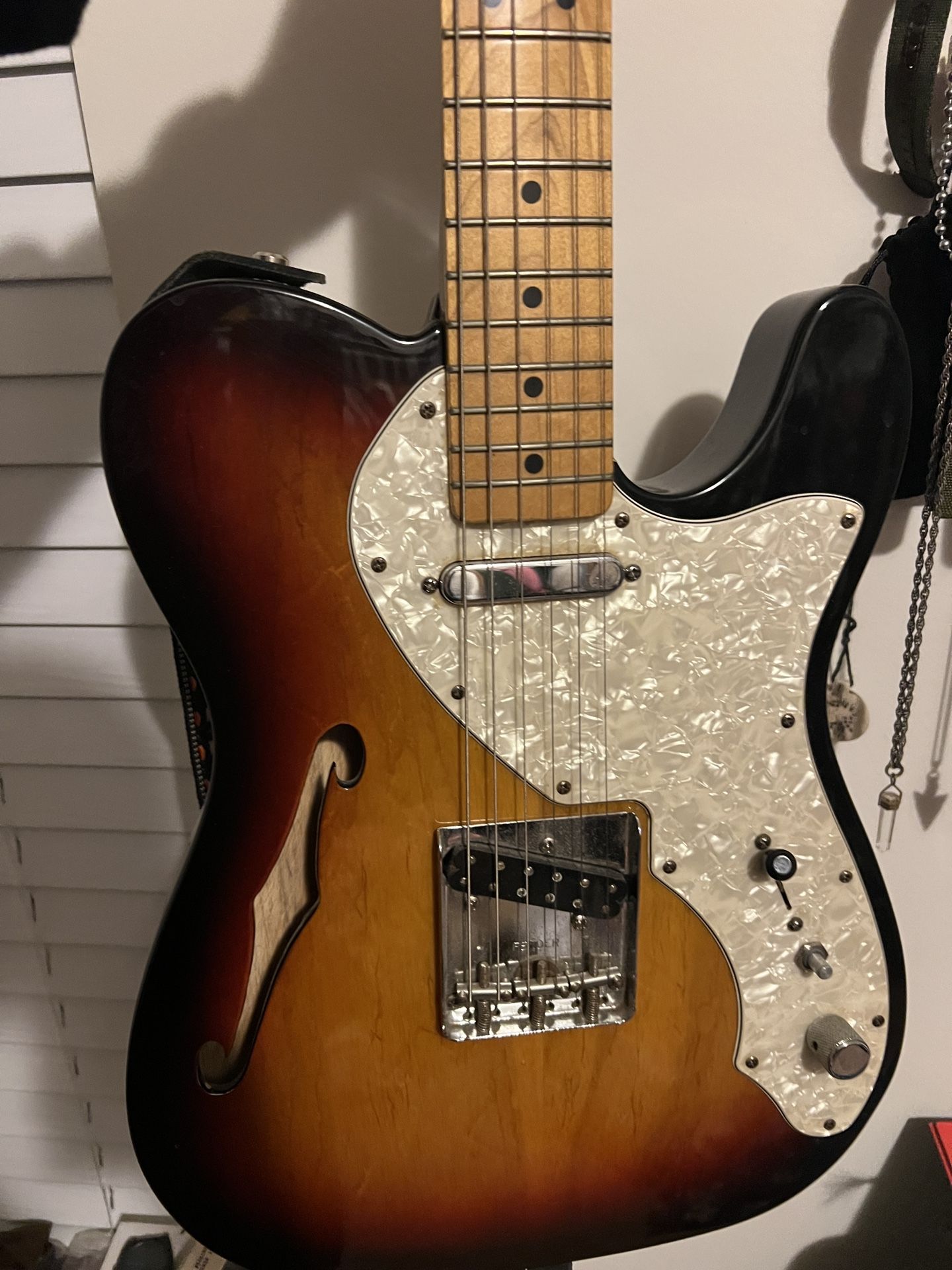 Fender Telecaster Thinline Remake 1990s