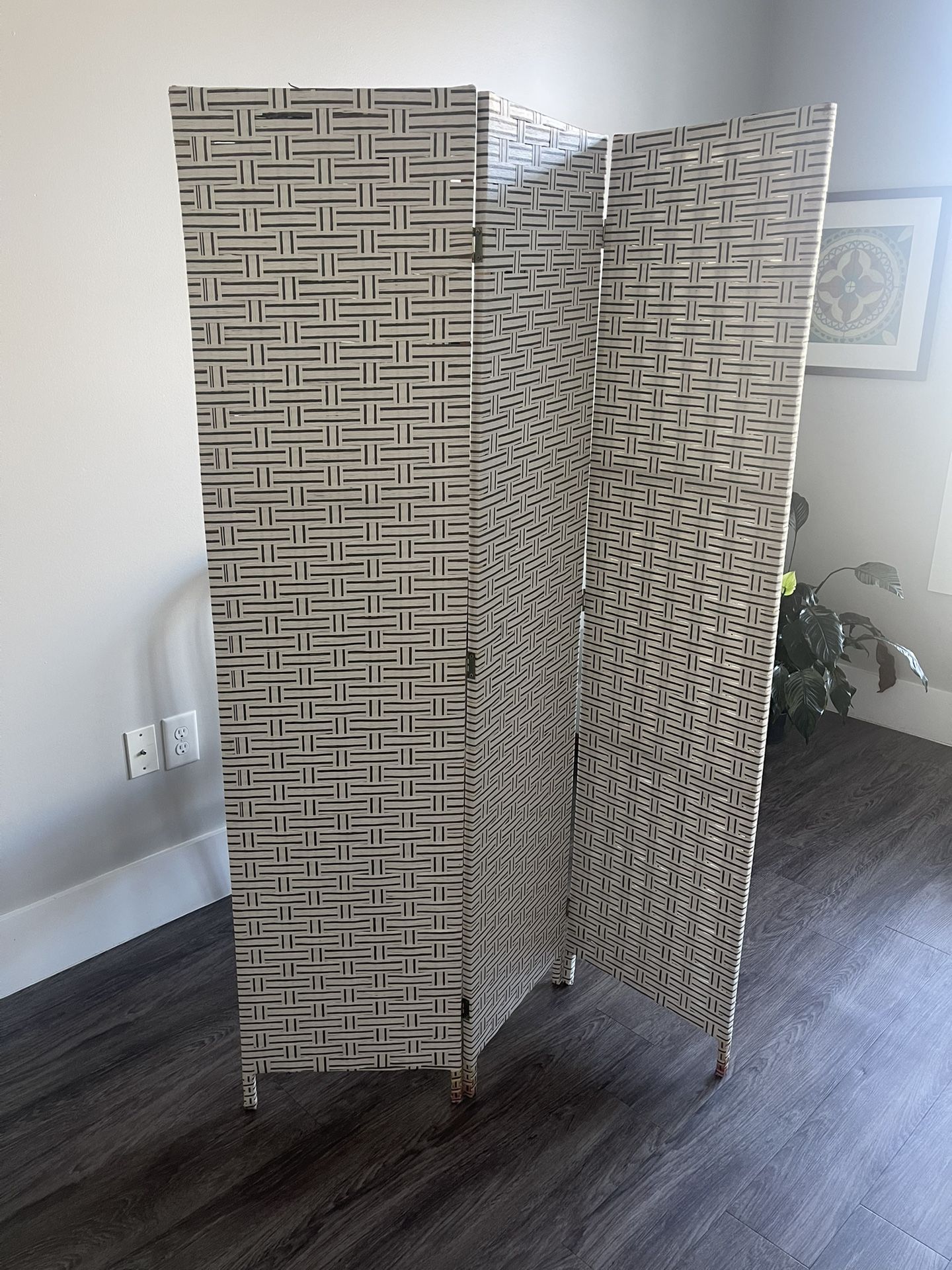 Room Divider