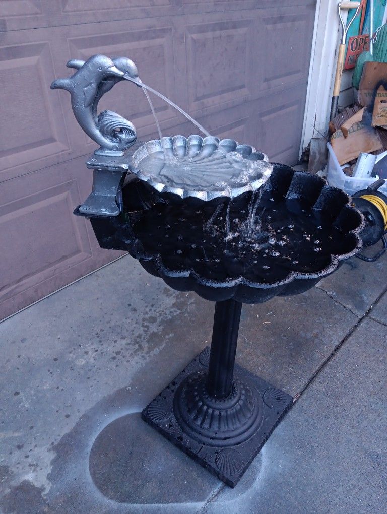Mid Century Neoclassical Style Heavy Duty Cast Iron Outdoor Patio Fountain With Dolphins