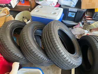 Set of tires 215/70/15