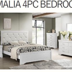 4- Pc Bedroom set Dresser,Mirror  Nightstand (1) Queen size bed frame  Not including Mattress and Box Sp
