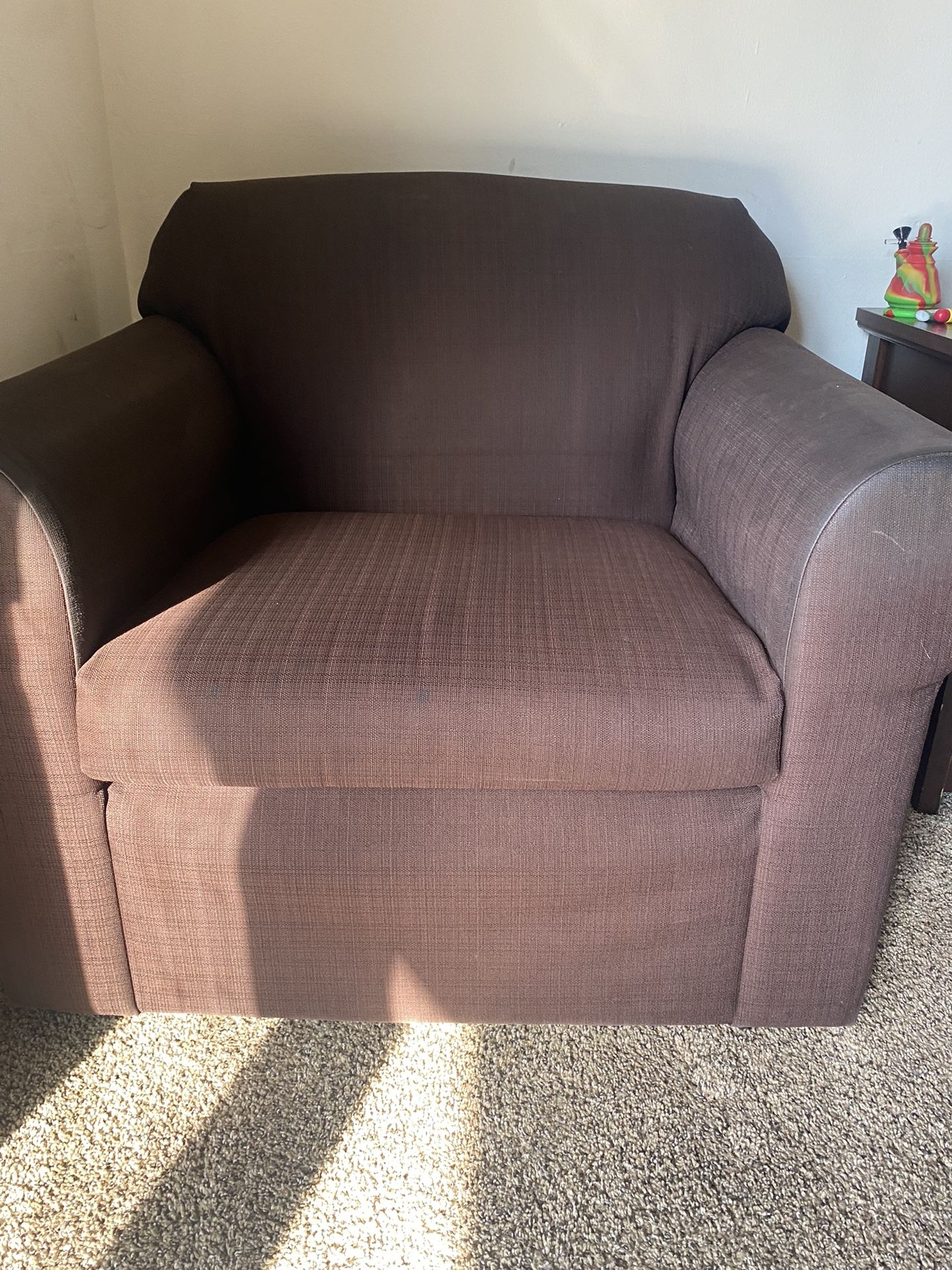 COUCH AND 2 CHAIRS SET