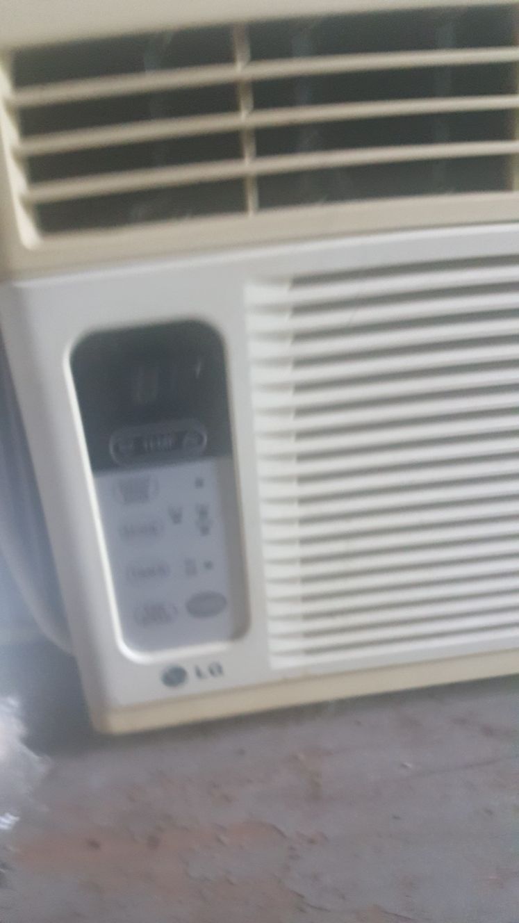 2 AC units