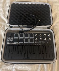 Akai Professional MPK Mini Black Edition USB MIDI Keyboard Controller