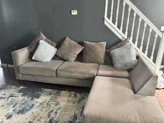 GREY SECTIONAL SOFA