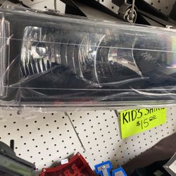 Chevy Colorado  2008 Headlight Parking Lights 