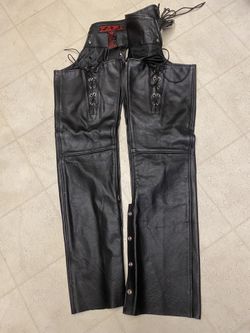 New Leather Carbine Chaps Siz M $85