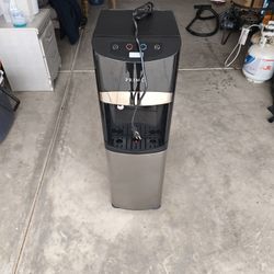 Primo Water Dispenser 