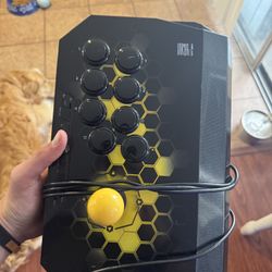 Qanba Drone Joystick for PlayStation 4 and PlayStation 3 and PC Fighting Stick