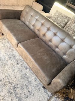 Ashley Grey Tufted Sofa *W82"