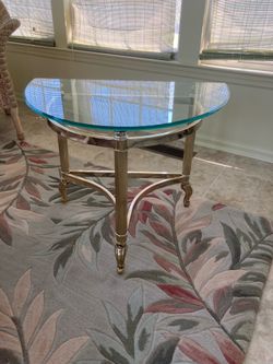 Accent Table