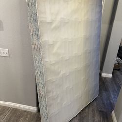 Box Spring 