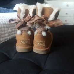Uggs Boots Size 3 Girls 